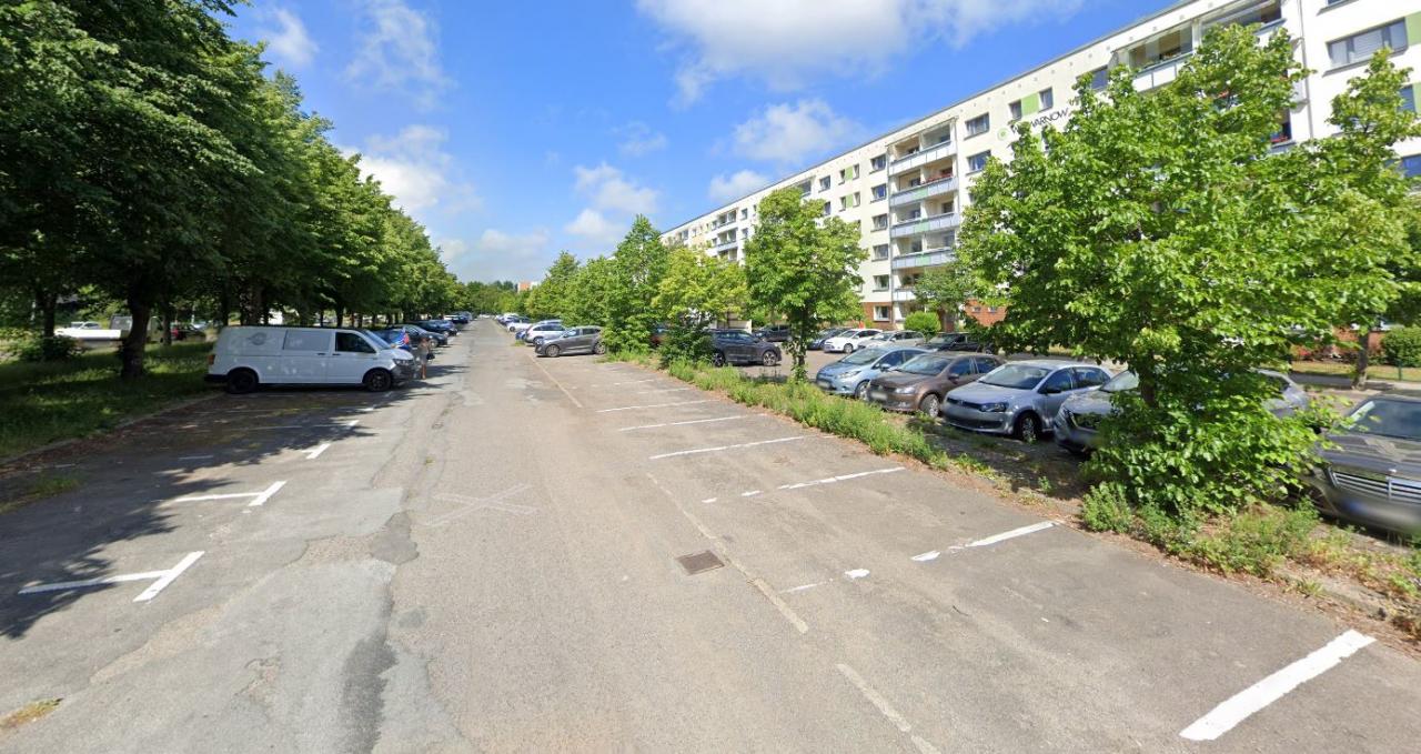 Mecklenburger Allee 1 -  2